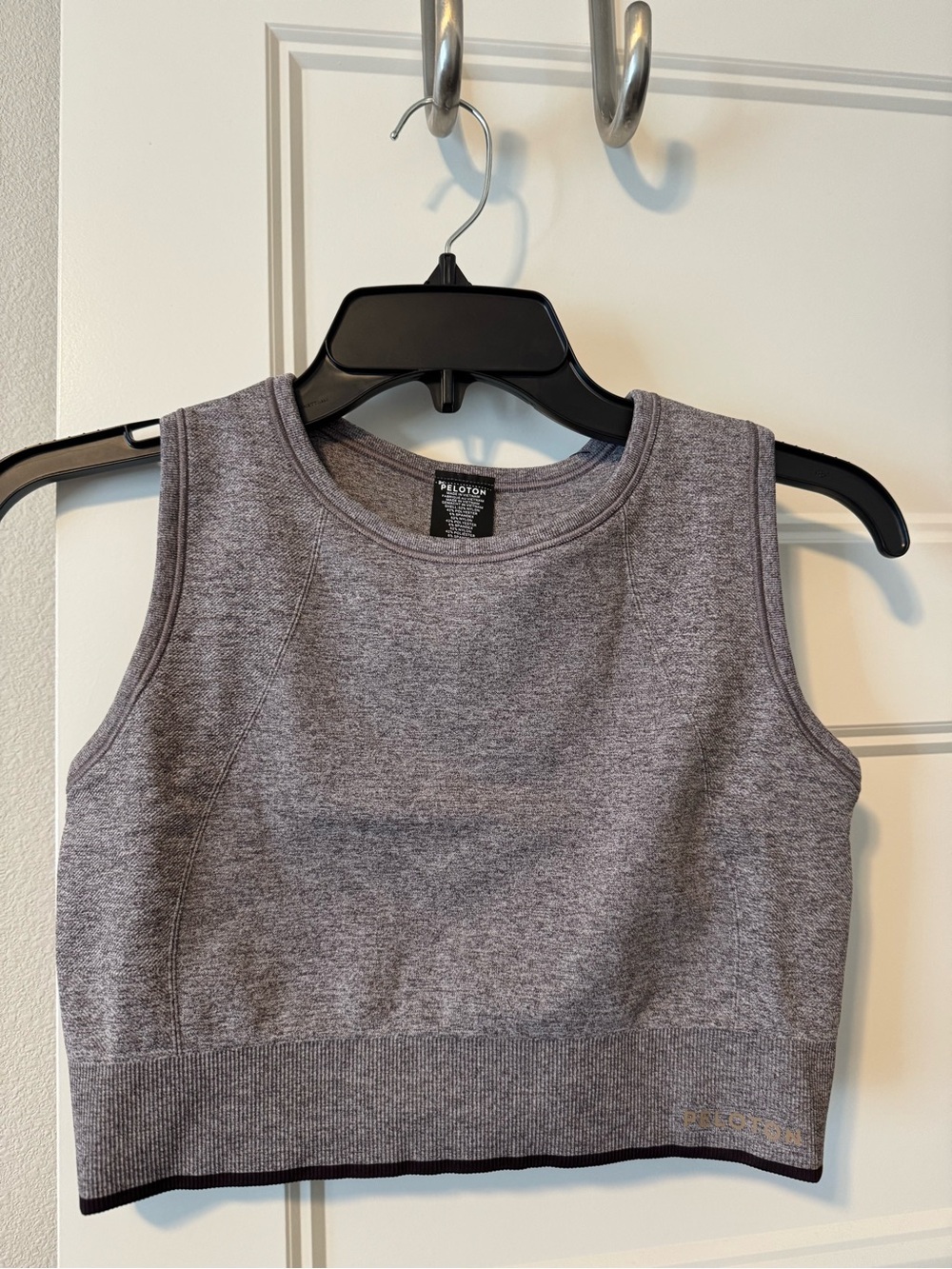 NWT Peloton Heather Gray Sleeveless Ribbed Hem Crop Tank